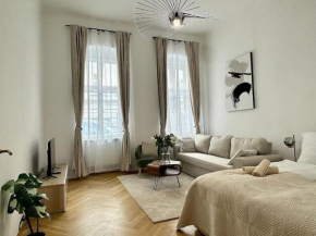 Close to Metro, 10 Minutes to Mariahilferstraße